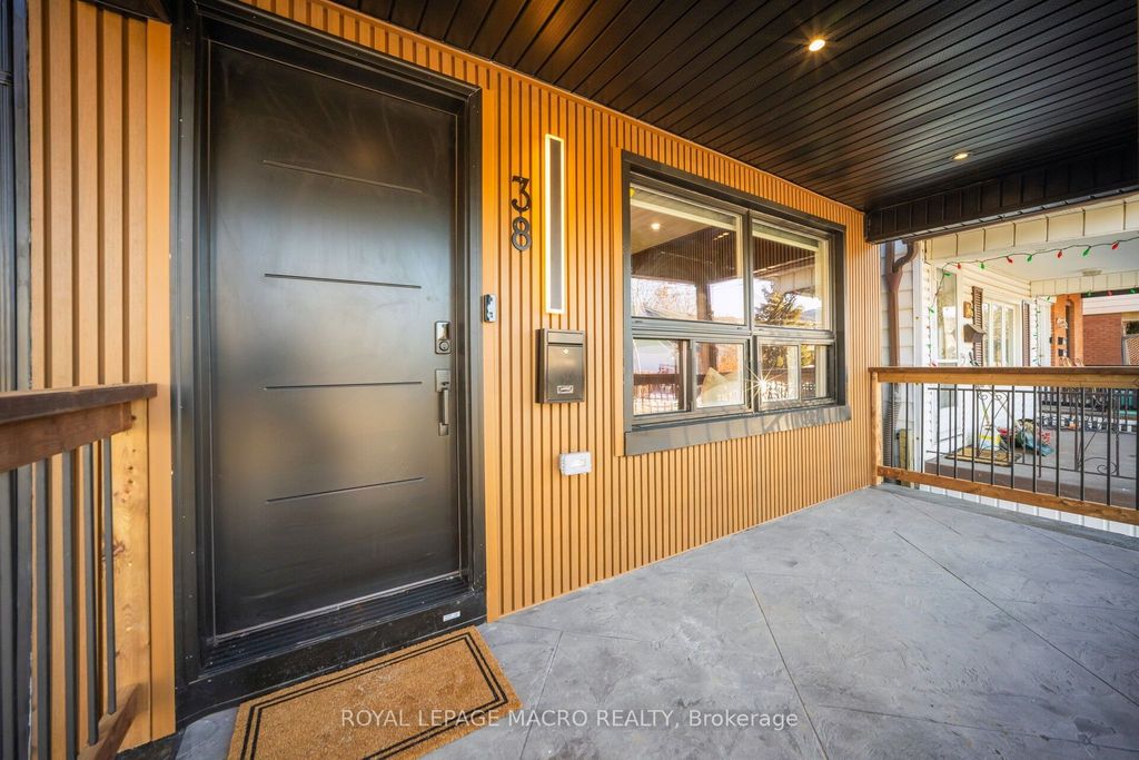 Photo of 38 Glendale Avenue N, Hamilton, ON L8L 7J3 (MLS # X12631150)