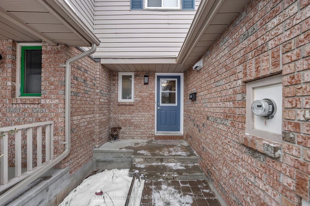 Photo of 59 Birchbank Crescent, Kanata, ON K2M 2J9 (MLS # X12847072)
