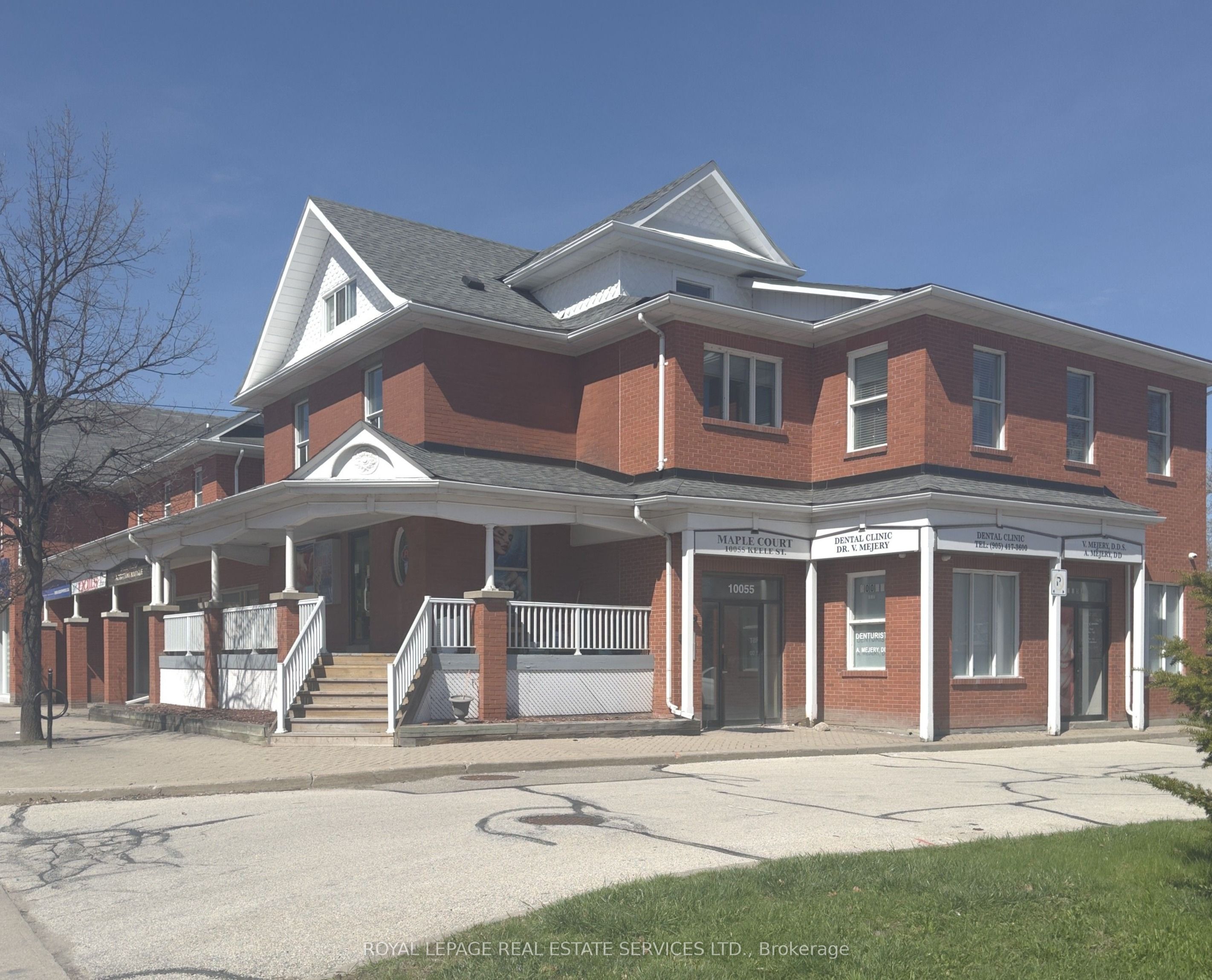 Photo 1 of 14 — 10055 Keele Street 202, Vaughan, ON L6A 3Y8