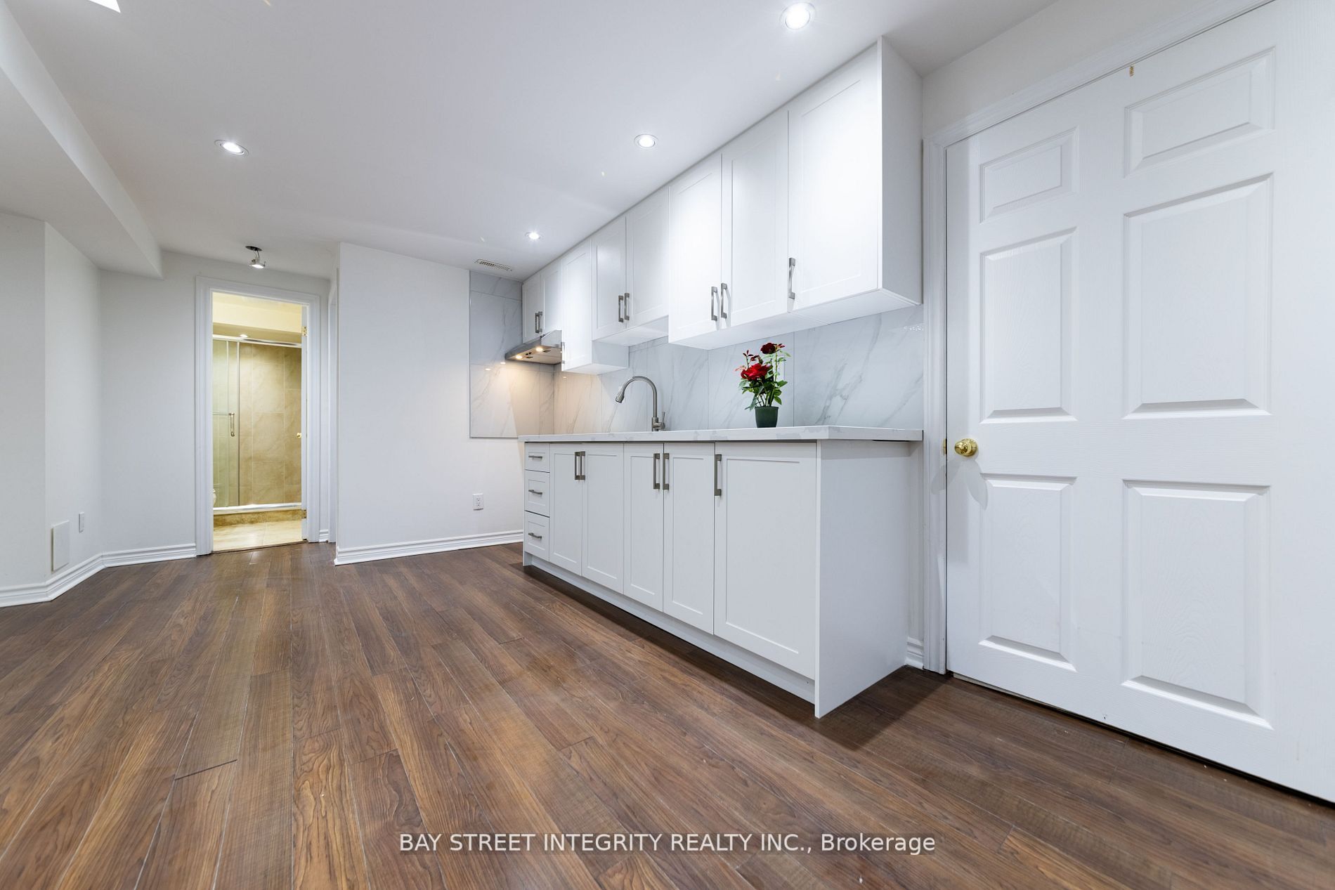 5657 Raleigh Street (BSMT)