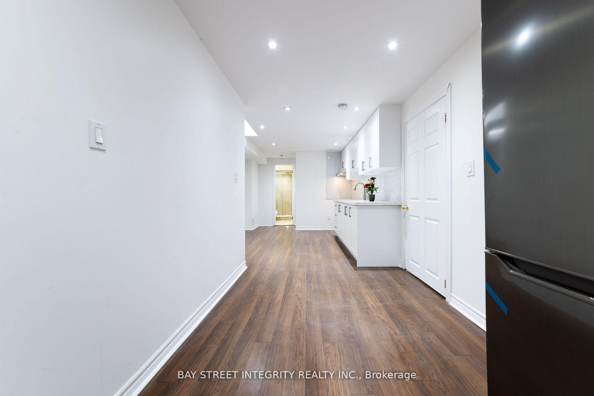 5657 Raleigh Street (BSMT)