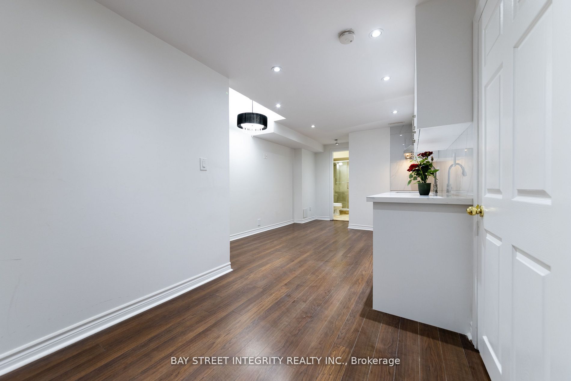 5657 Raleigh Street (BSMT)