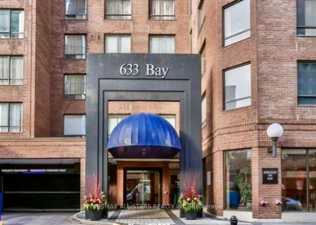 Photo of 633 Bay Street #503, Toronto, ON M5G 2G4 (MLS # C13215396)