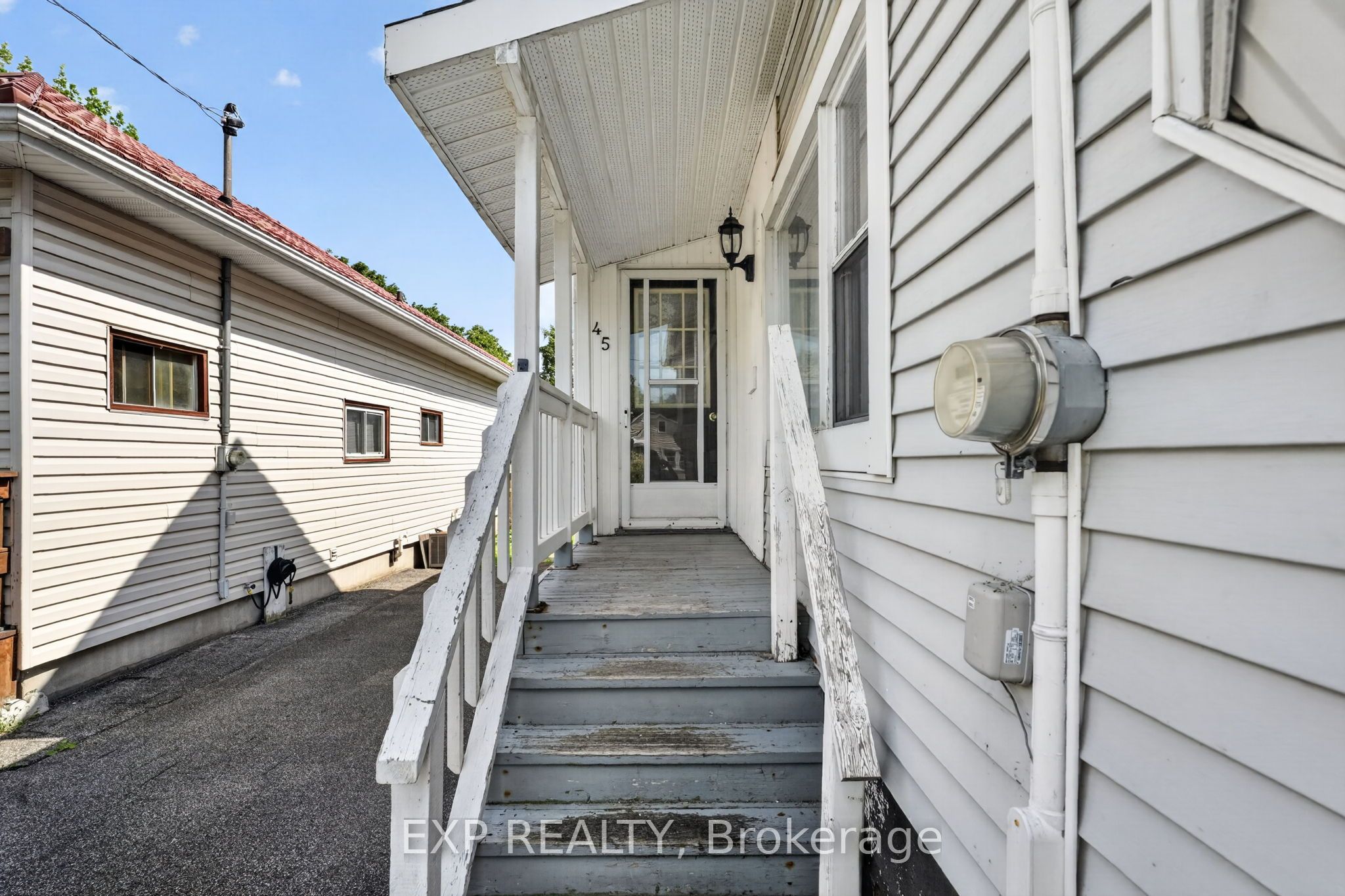 45 Phipps Street