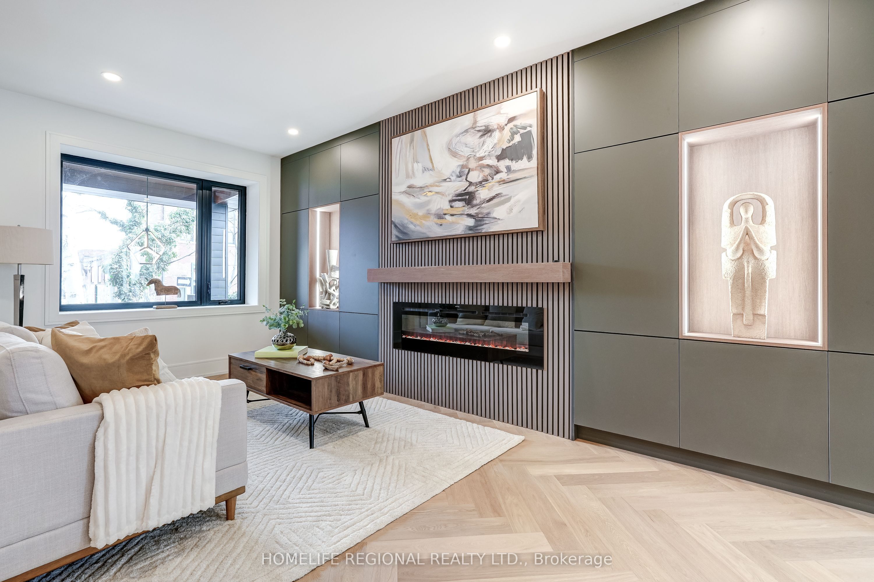12 Macdonell Avenue