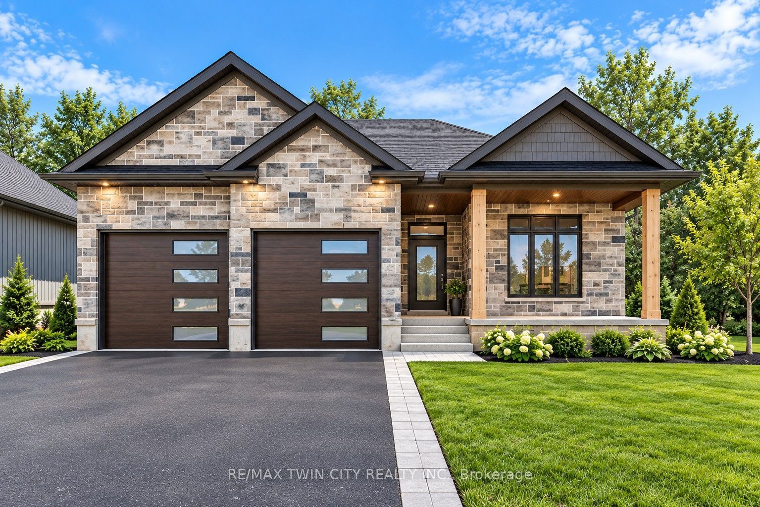 24 Tupelo Crescent