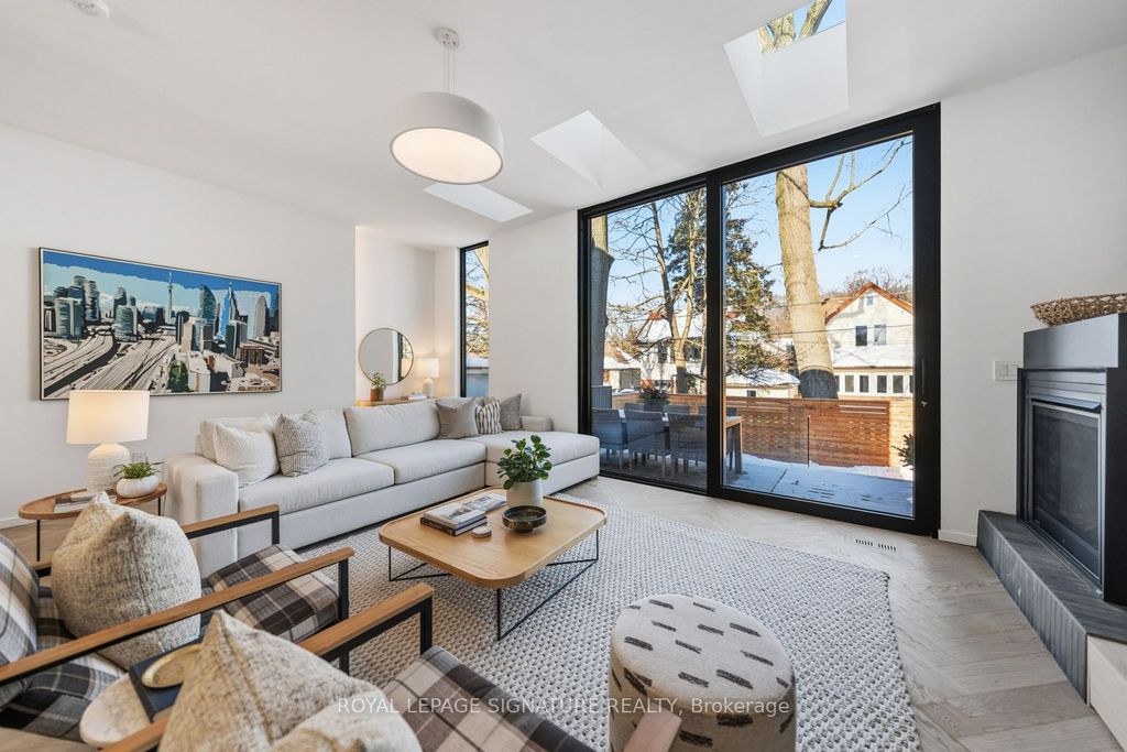 Photo of 22 Duart Park Road, Toronto, ON M4E 1J2 (MLS # E12794044)