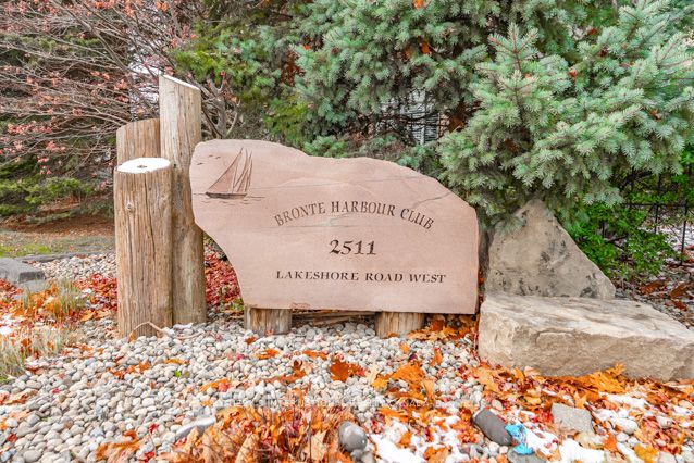 2511 LAKESHORE Road W 716