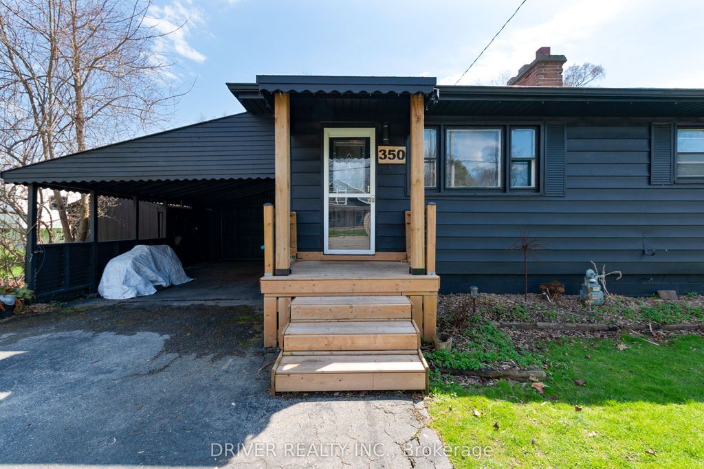 Photo of 350 Warren Street, Central Elgin, ON N5L 1B5 (MLS # X13039078)