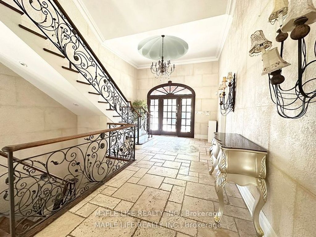 Photo of 16 Brian Cliff Drive, Toronto, ON M3B 2G2 (MLS # C12437239)