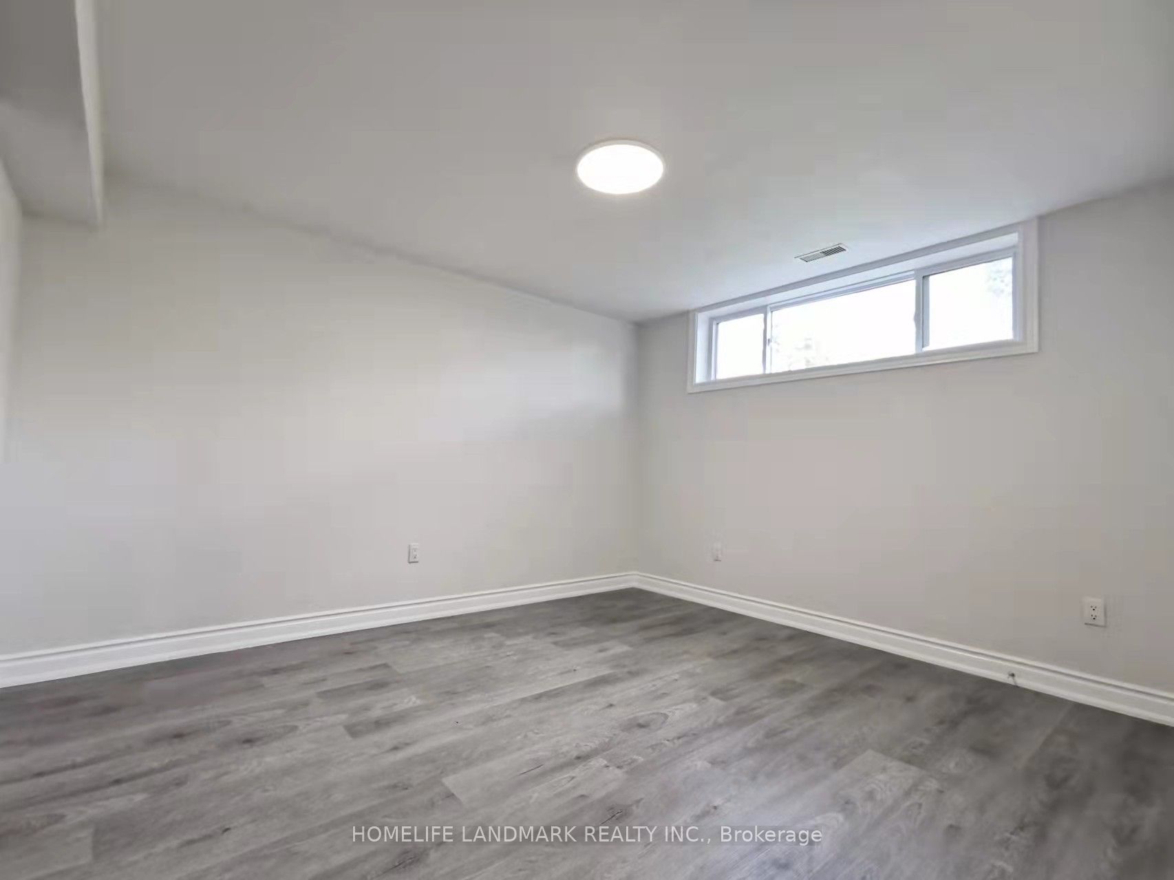 28 Benfer Road Lower