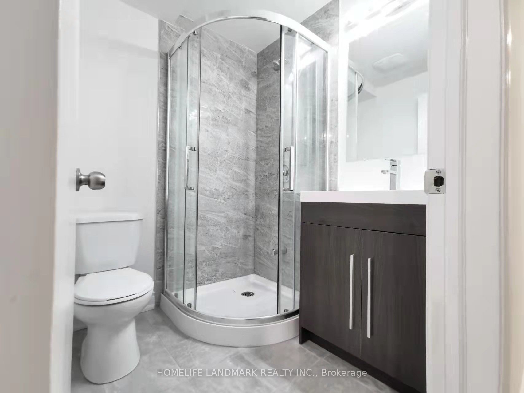 28 Benfer Road Lower