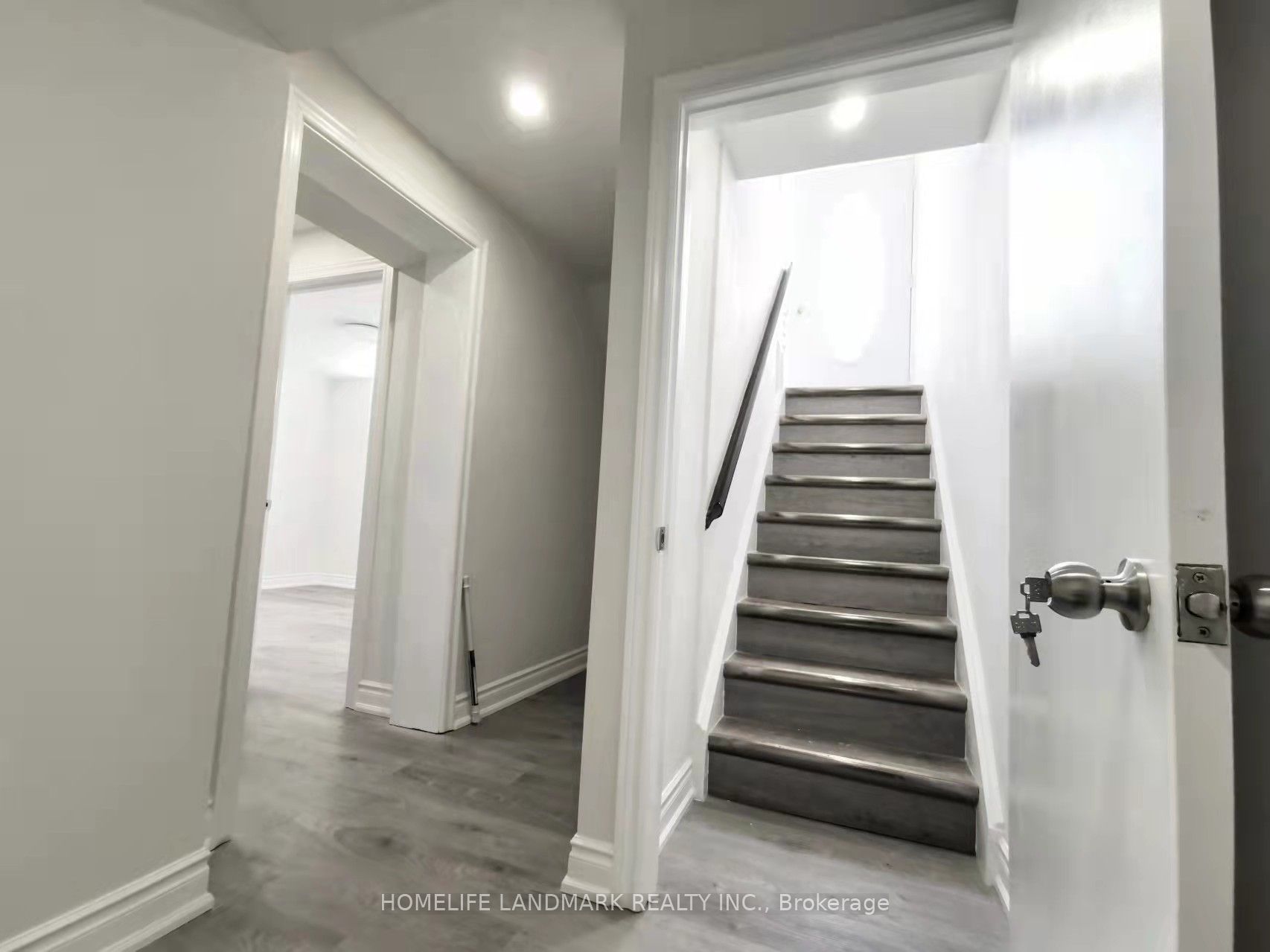 28 Benfer Road Lower