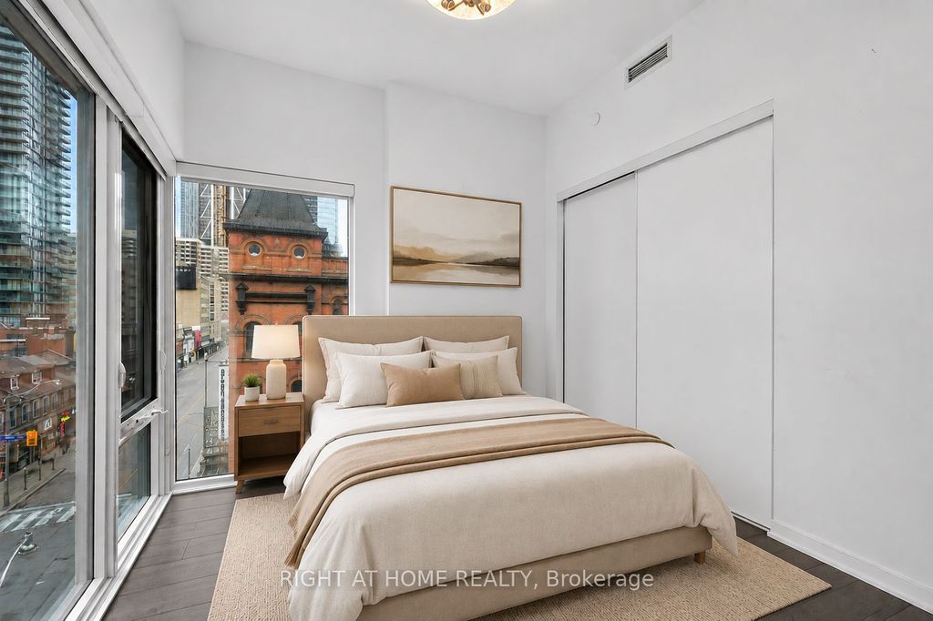 Photo of 3 Gloucester Street #512, Toronto, ON M4Y 0C6 (MLS # C13141318)