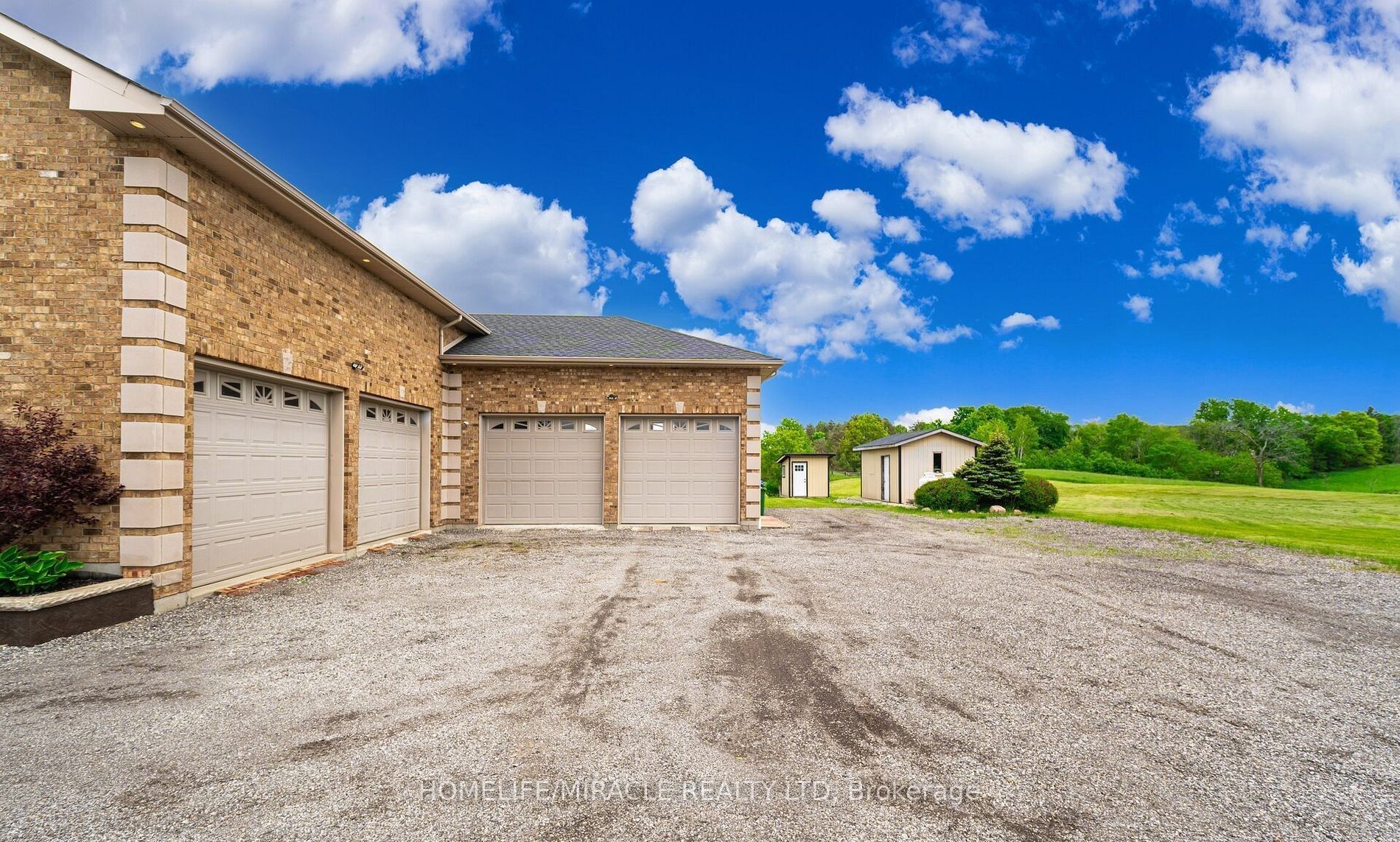 1029 Concession 3 Road