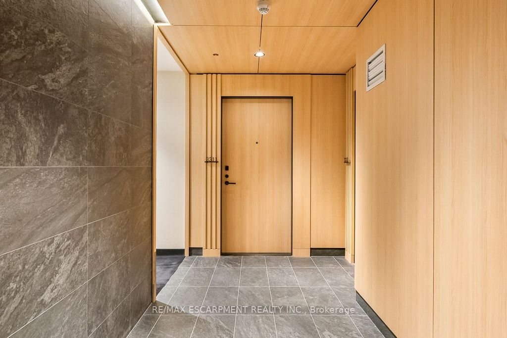 Photo of 35 Mercer Street #3311, Toronto, ON M5V 3C6 (MLS # C12592524)