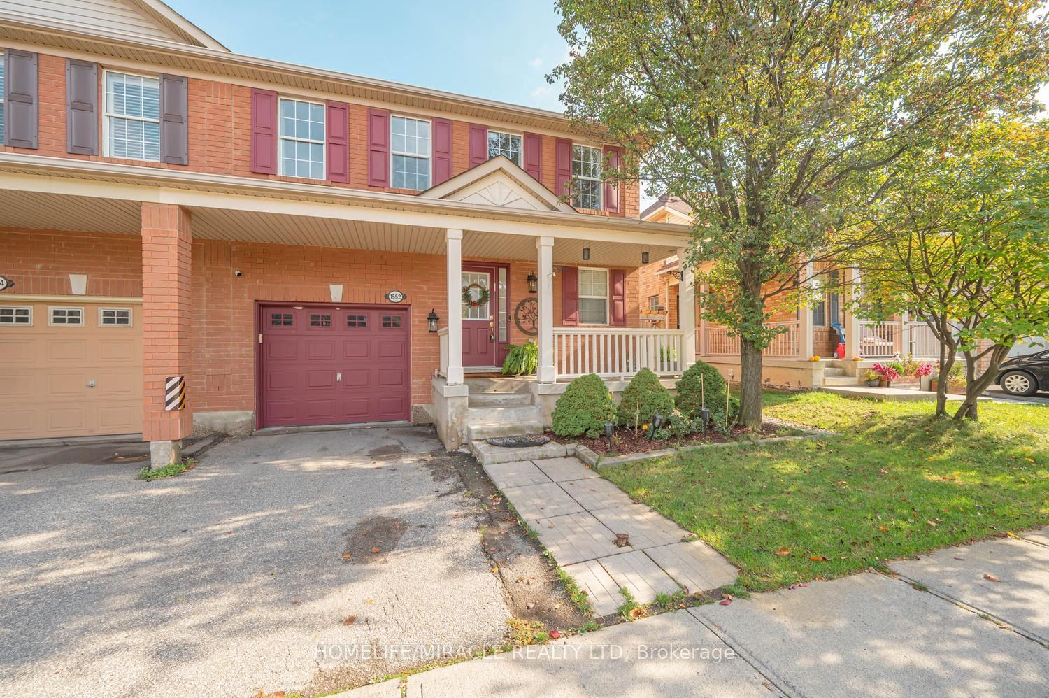 1552 Harwood Drive