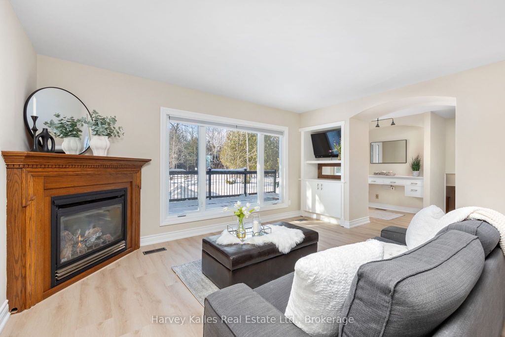 Photo of 64 Silver Creek Drive, Collingwood, ON L9Y 4W9 (MLS # S12755674)