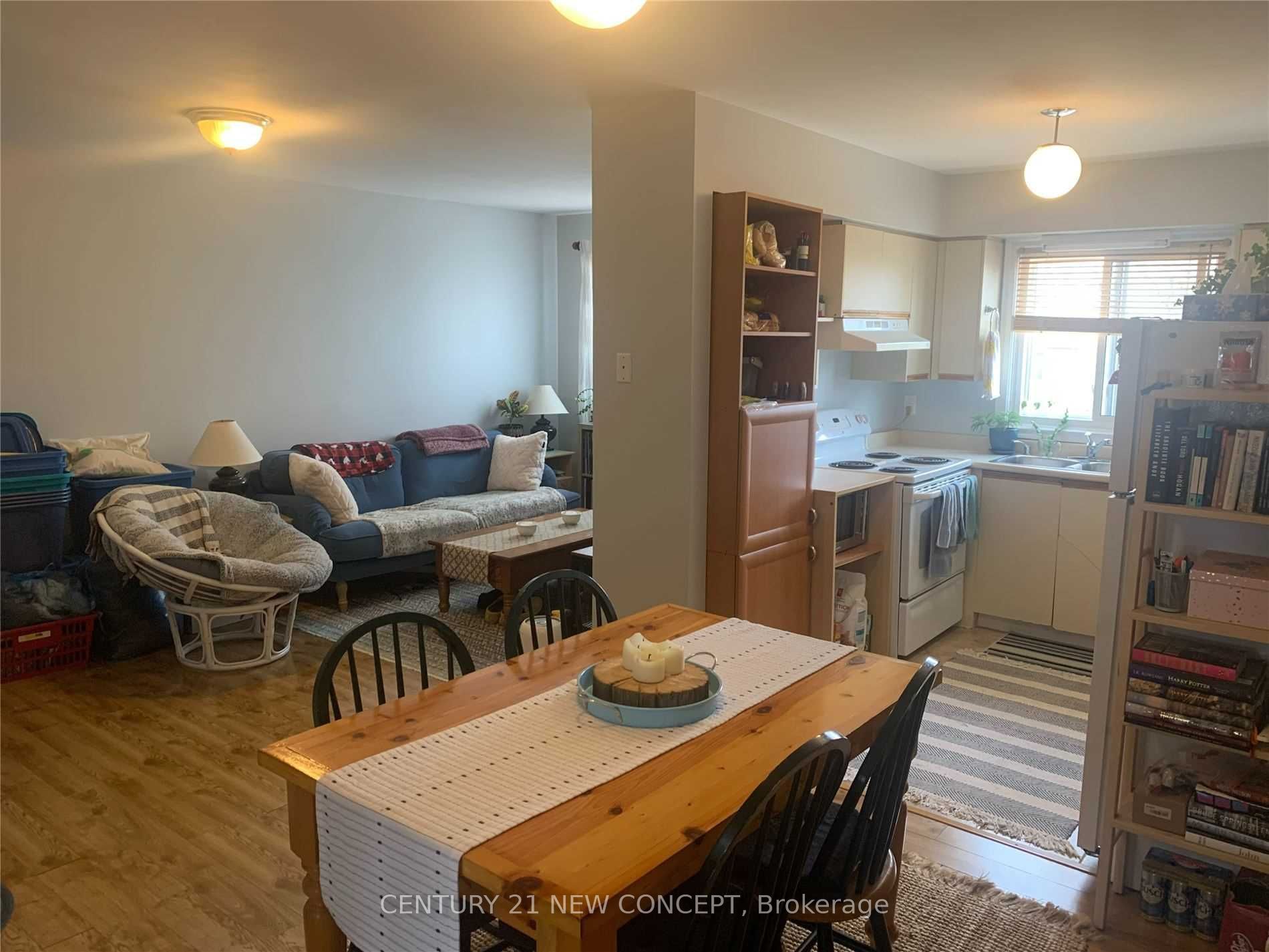740 Lakeshore Road E A