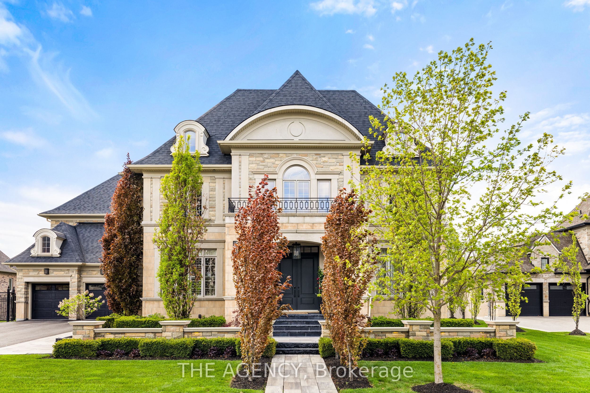 18 Westbrooke Boulevard