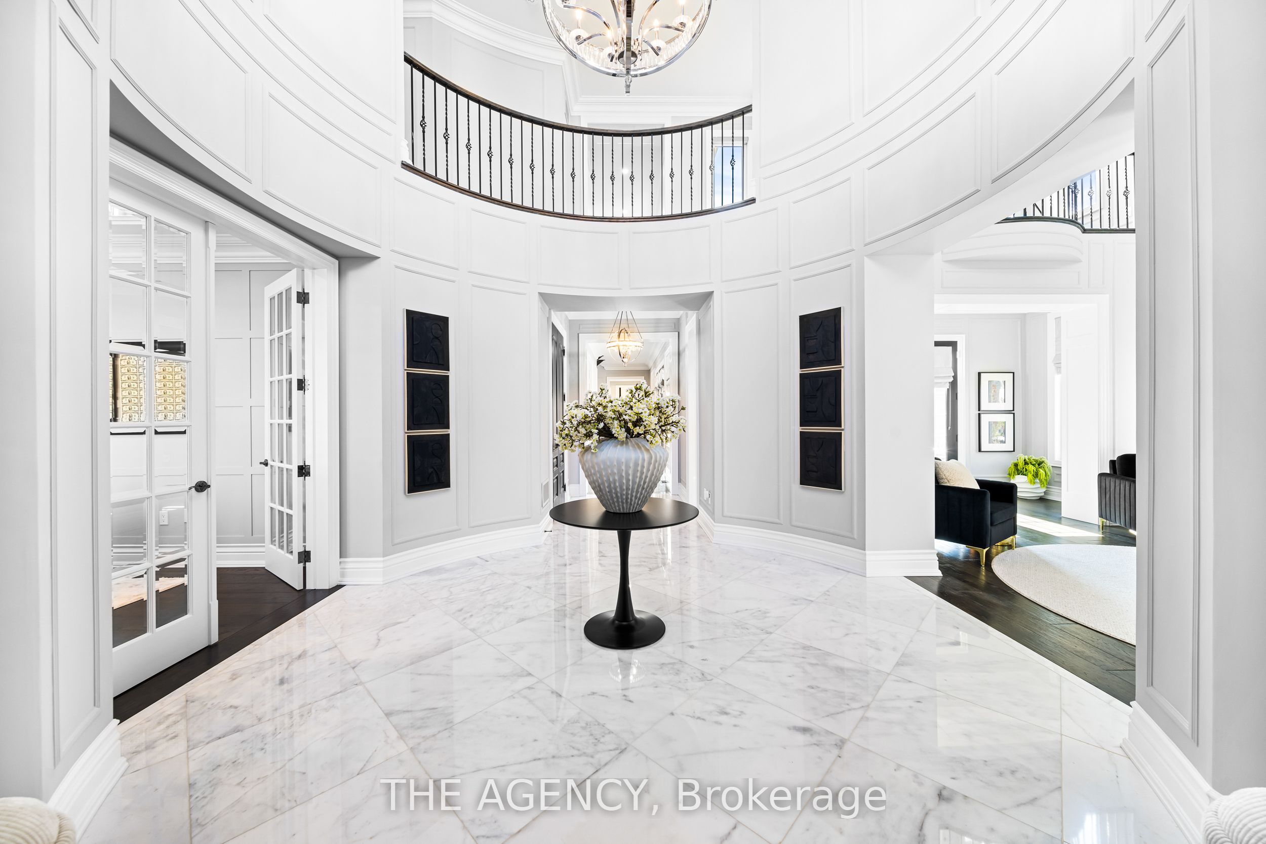 18 Westbrooke Boulevard
