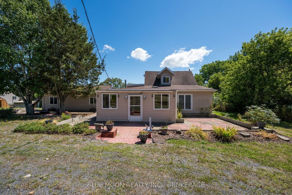 Photo of 5397 County 9 Road, Greater Napanee, ON K7R 3K8 (MLS # X12587344)