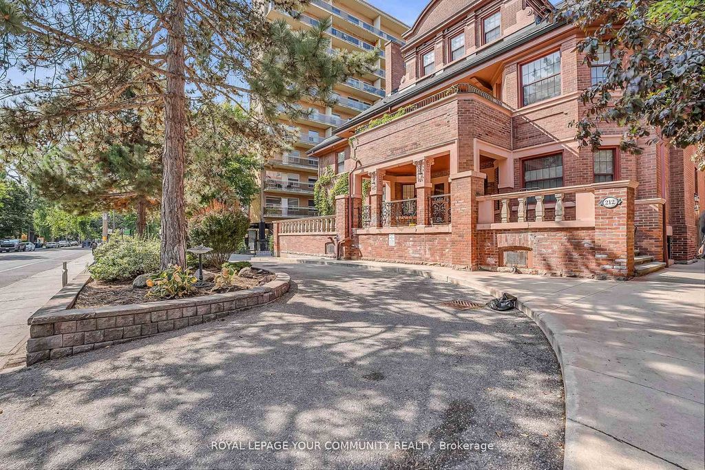 Photo of 212 St George Street #503, Toronto, ON M5R 2N5 (MLS # C12446530)