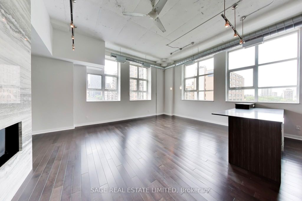 Photo of 155 Dalhousie Street #521, Toronto, ON M5B 2P7 (MLS # C13500482)