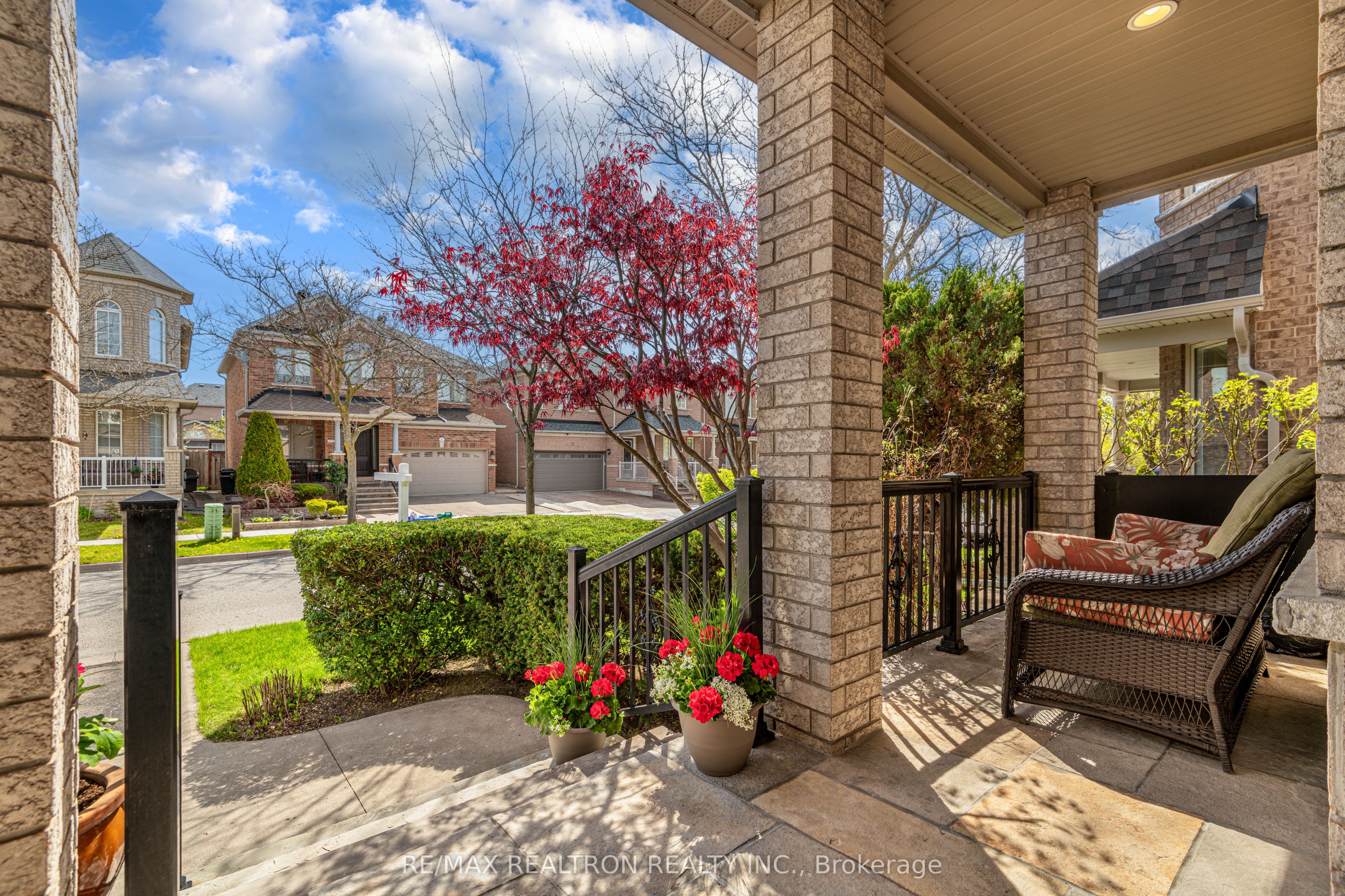 8 Forecastle Road