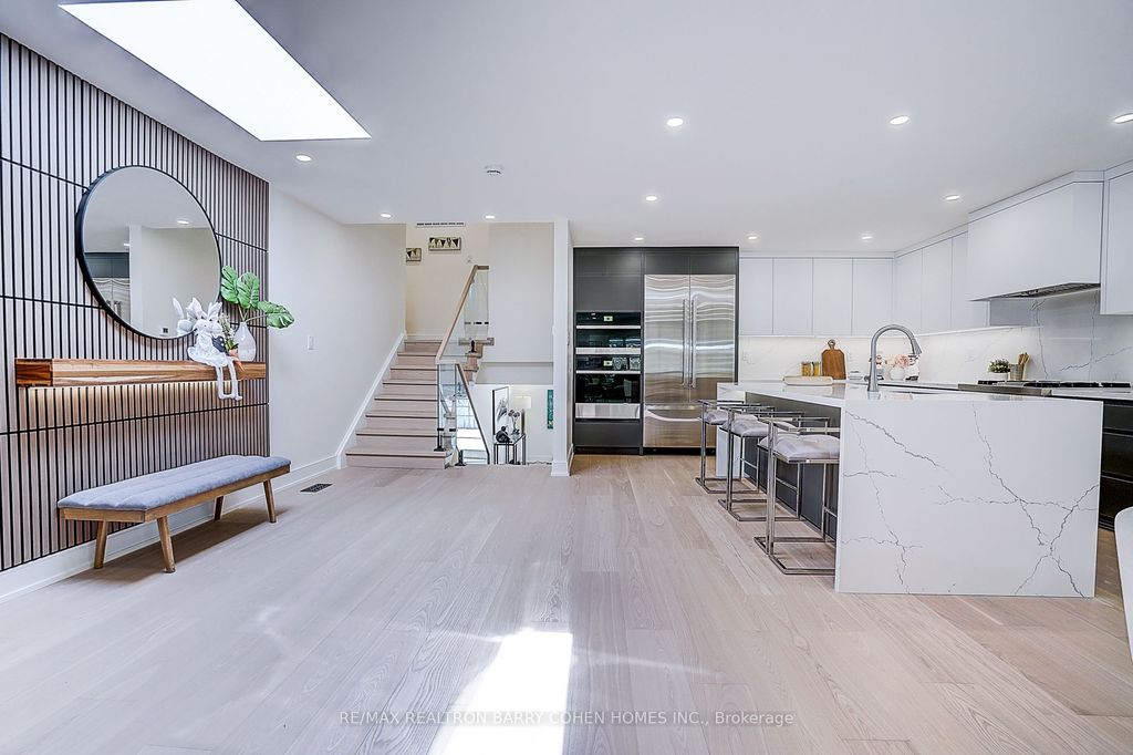 Photo of 34 Elliotwood Court, Toronto, ON M2L 2P9 (MLS # C13056026)