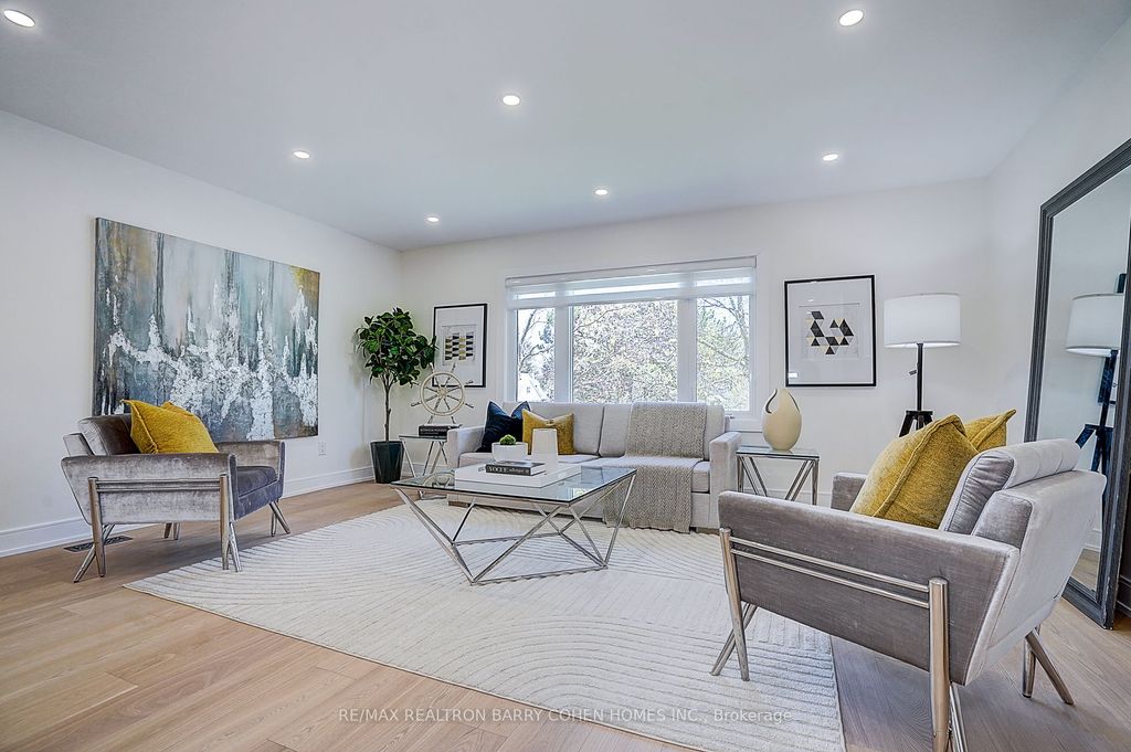 Photo of 34 Elliotwood Court, Toronto, ON M2L 2P9 (MLS # C13056026)