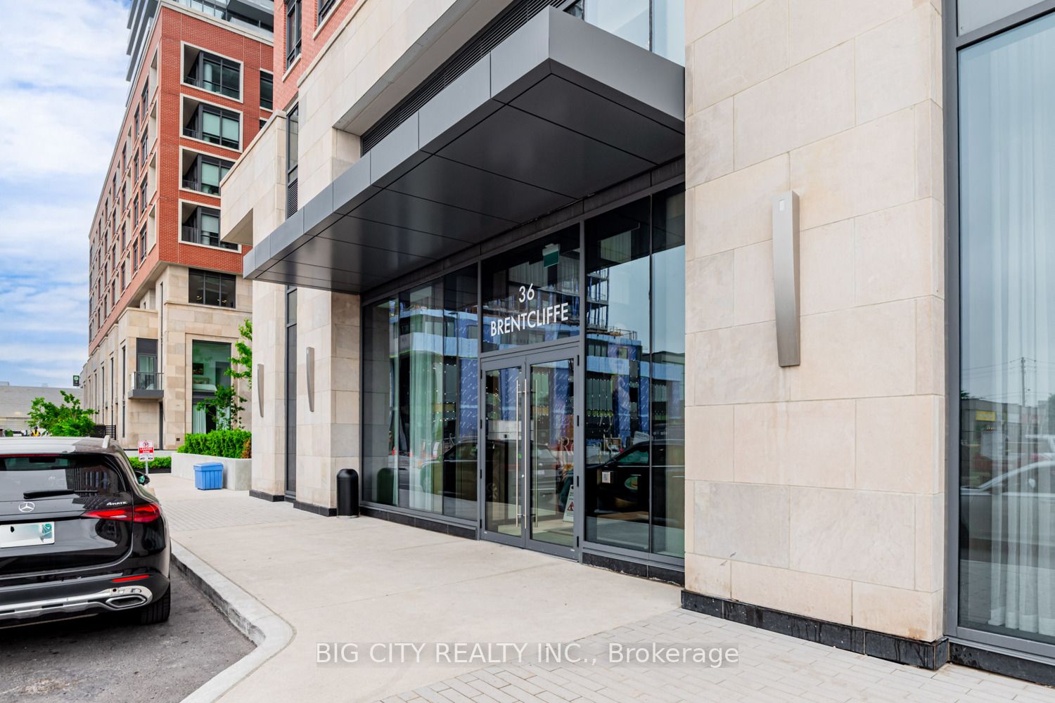 36 Brentcliffe Road 318