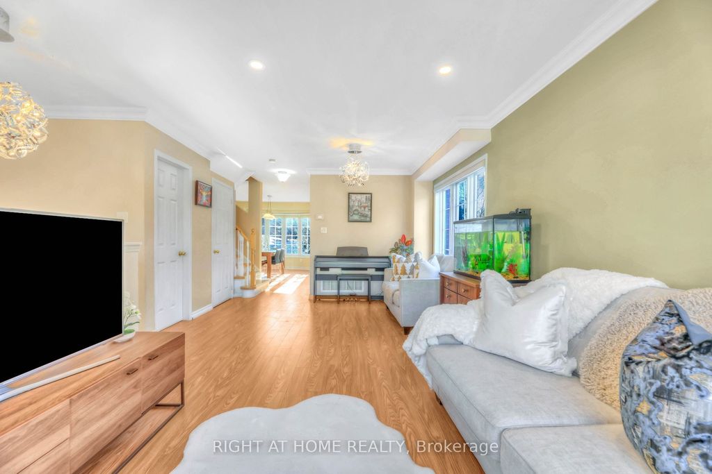 Photo of 130 Mosaics Avenue, Aurora, ON L4G 7L5 (MLS # N13079746)