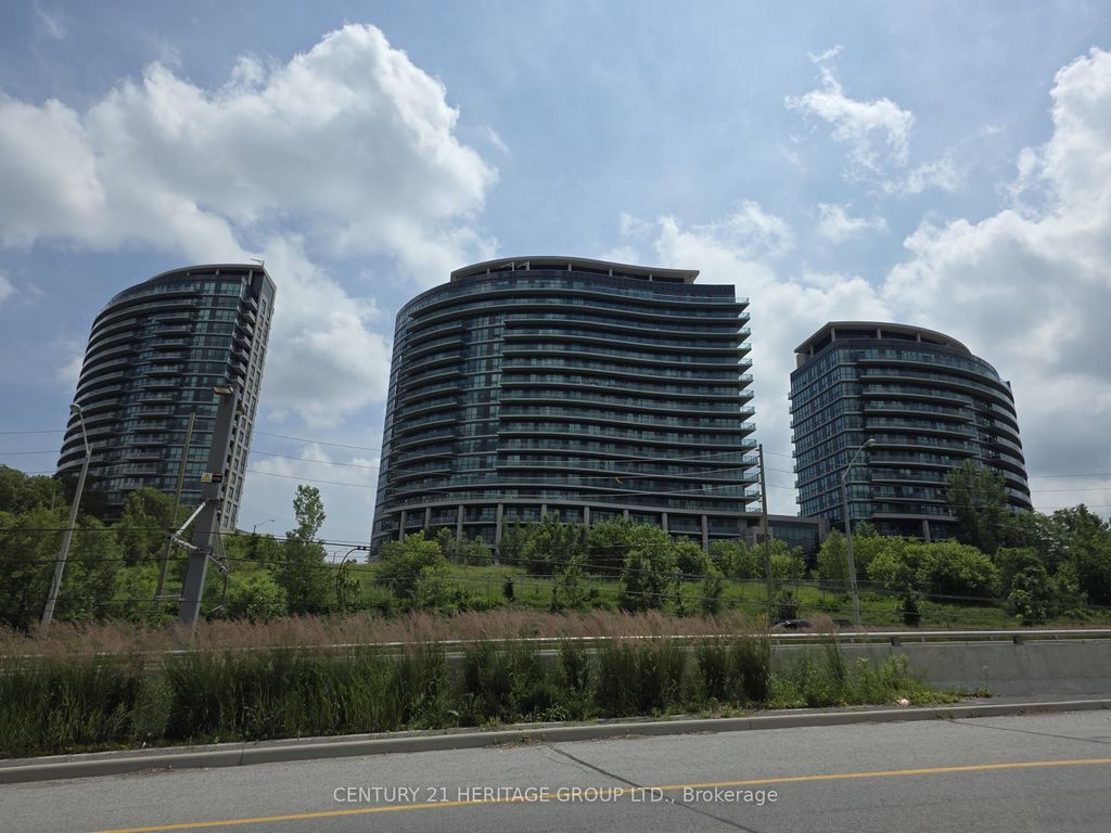 Photo of 35 Brian Peck Crescent #805, Toronto, ON M4G 0A5 (MLS # C13493684)