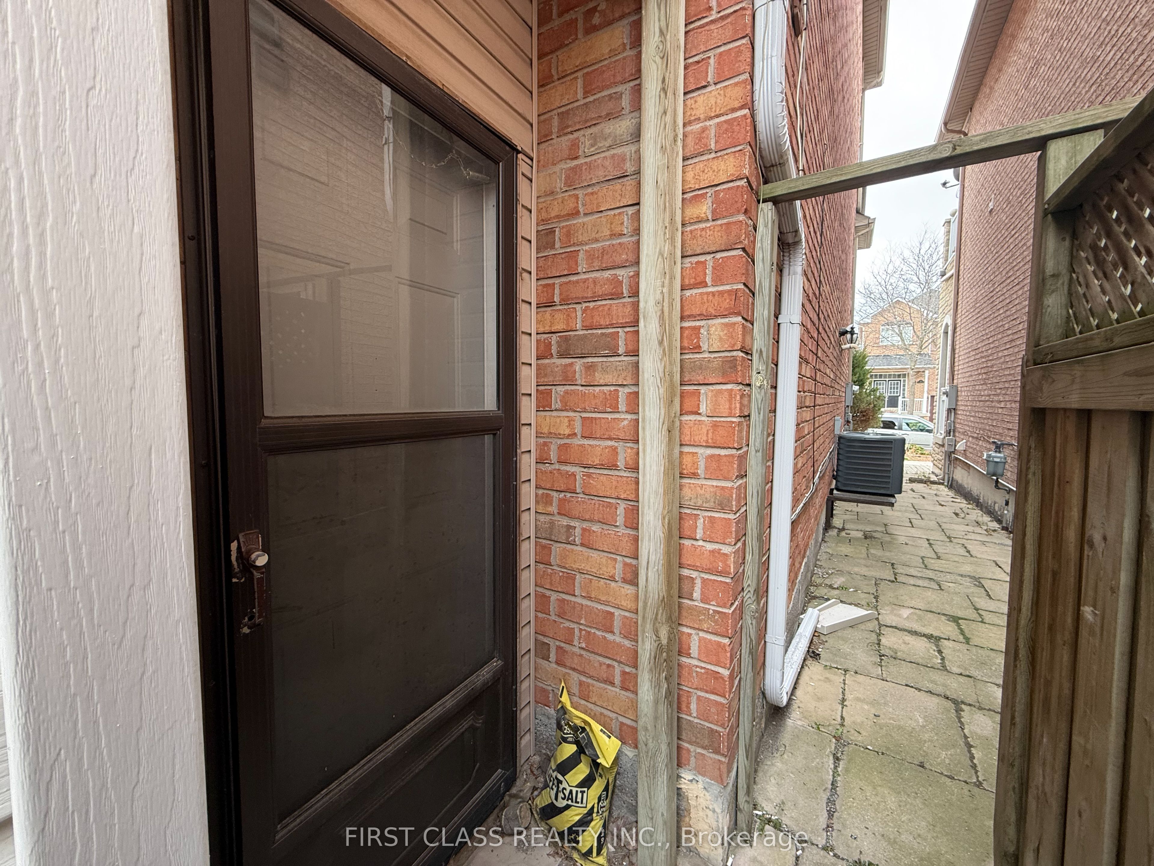 131 Santa Maria Trail