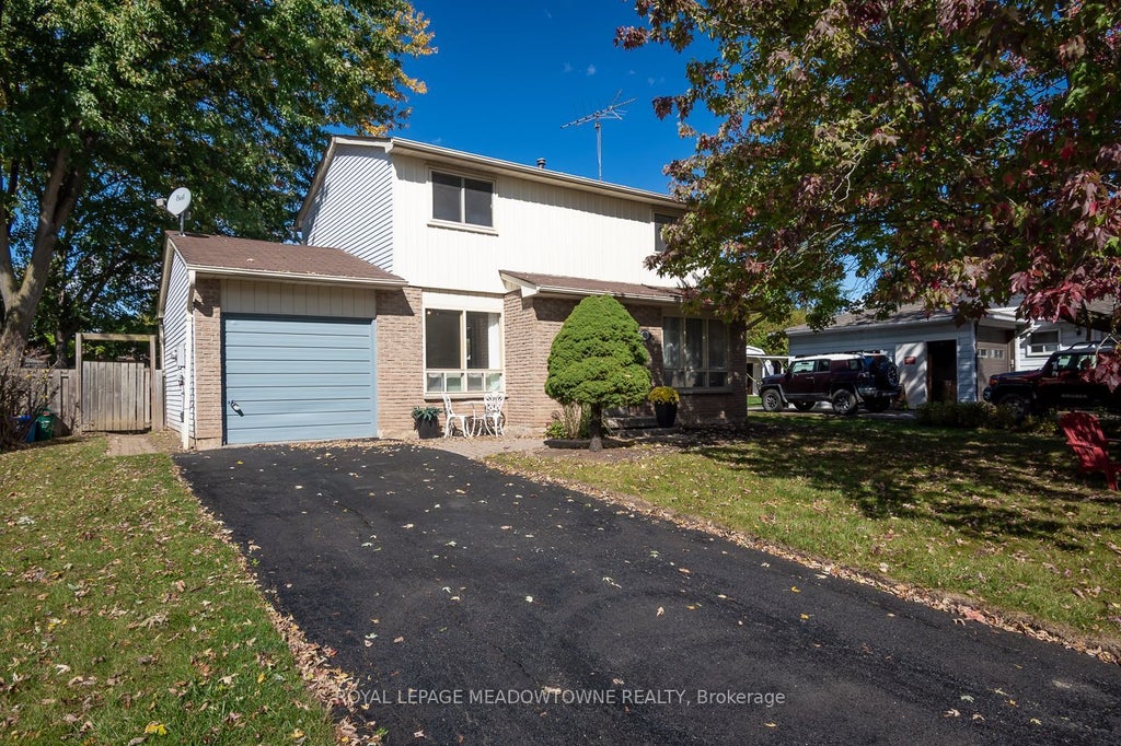 Photo of 855 Governors Court, Milton, ON L9T 3W6 (MLS # W14013534)