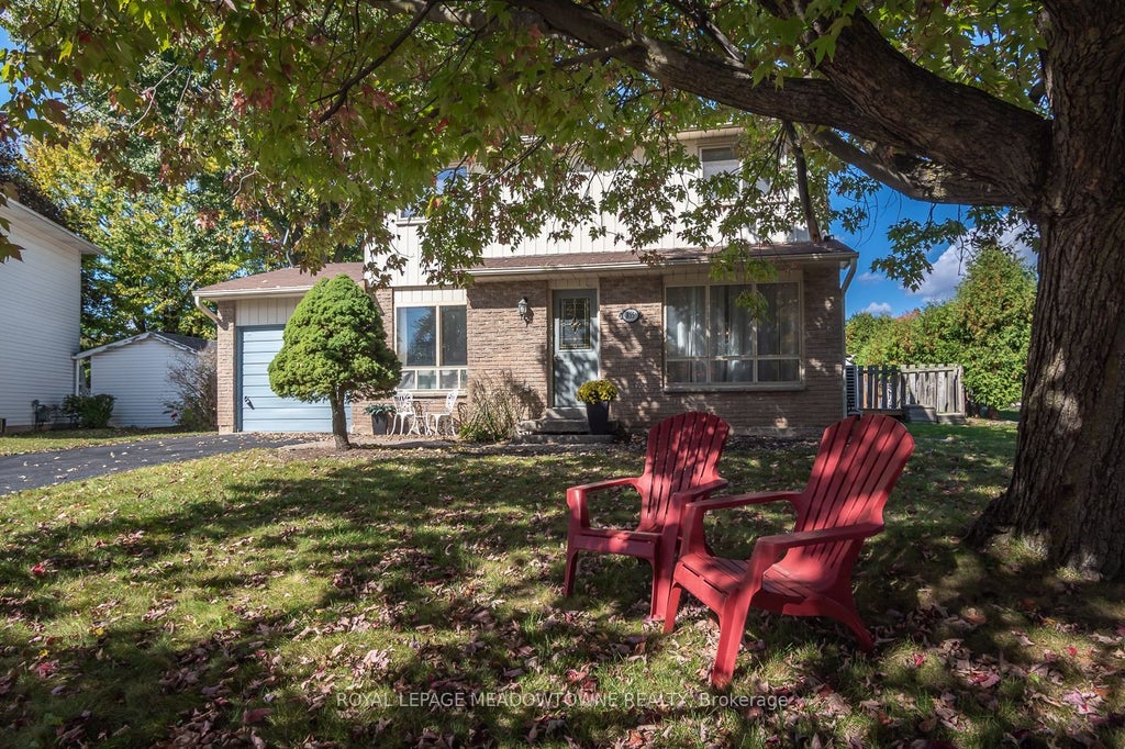 Photo of 855 Governors Court, Milton, ON L9T 3W6 (MLS # W14013534)