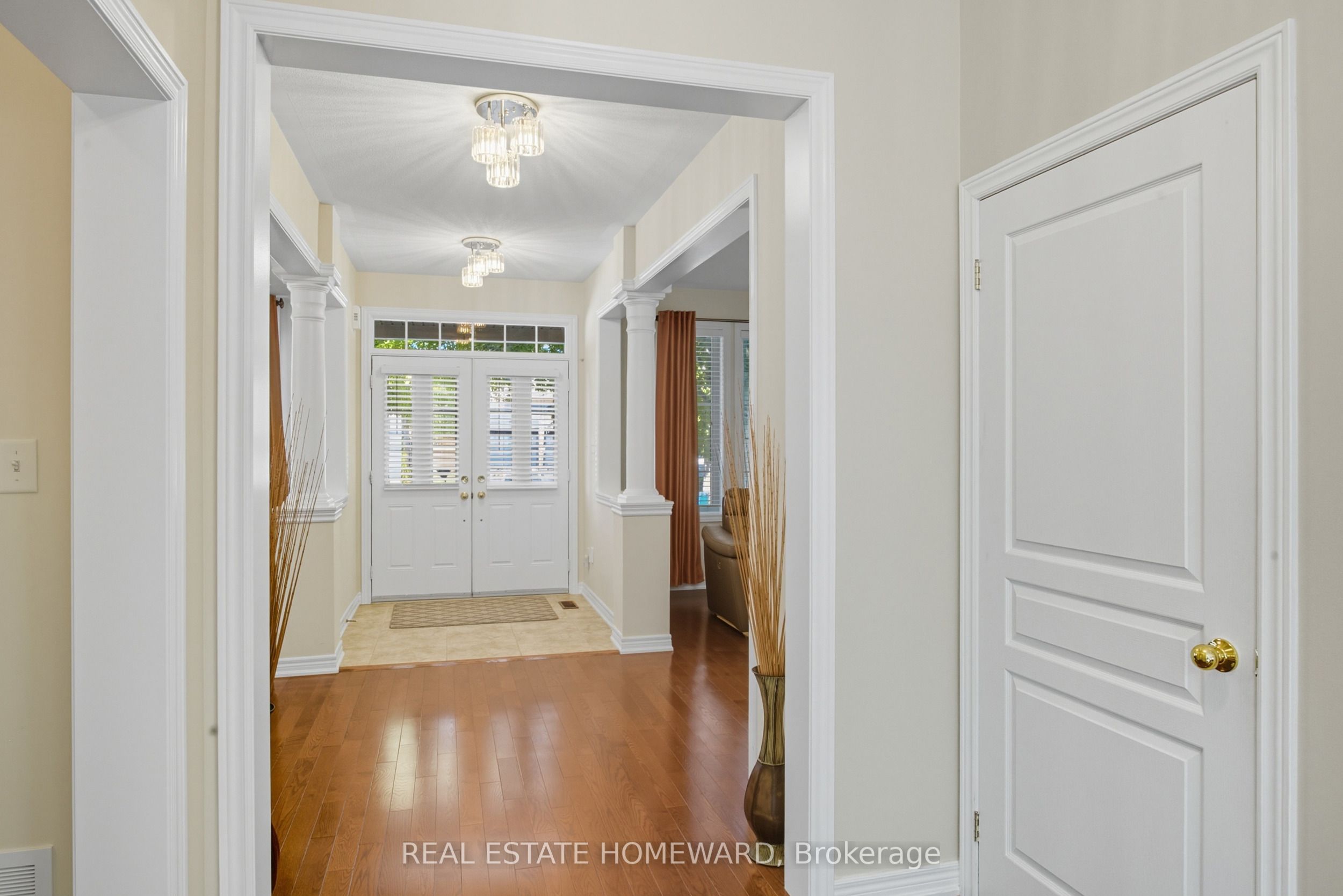 9 Tarmack Drive