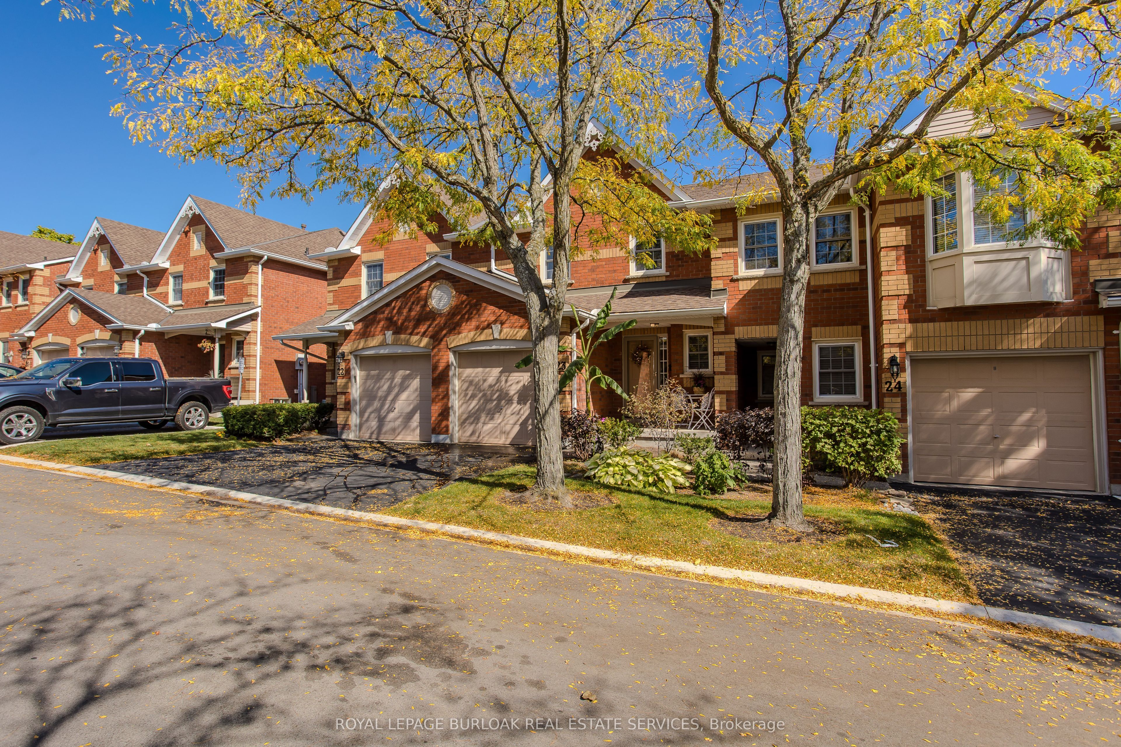 1415 Hazelton Boulevard 23