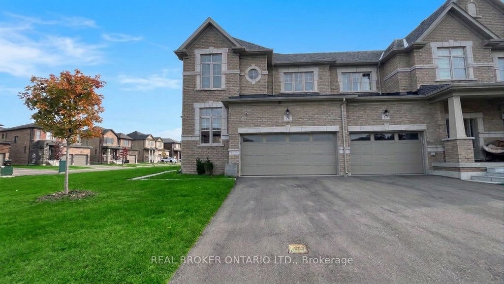 Photo of 77 FEDERICA Crescent, Wasaga Beach, ON L9Z 0N5 (MLS # S14105330)