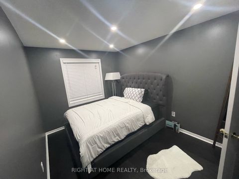 3155 Cabano Crescent Main Mississauga ON L5M 0C5