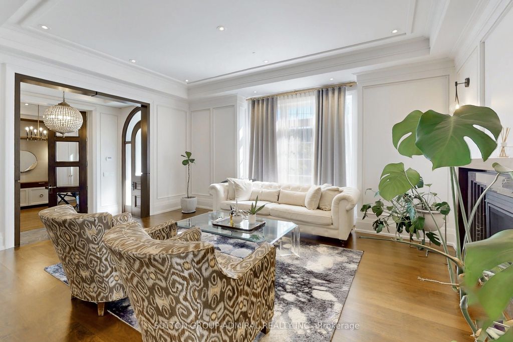 Photo of 276 Strathallan Wood, Toronto, ON M5N 1T6 (MLS # C12472611)