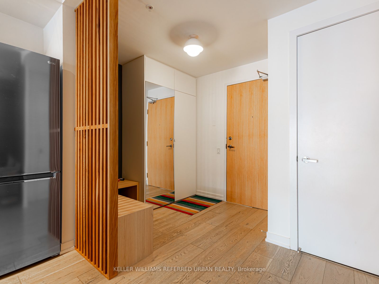 38 Howard Park Avenue 222