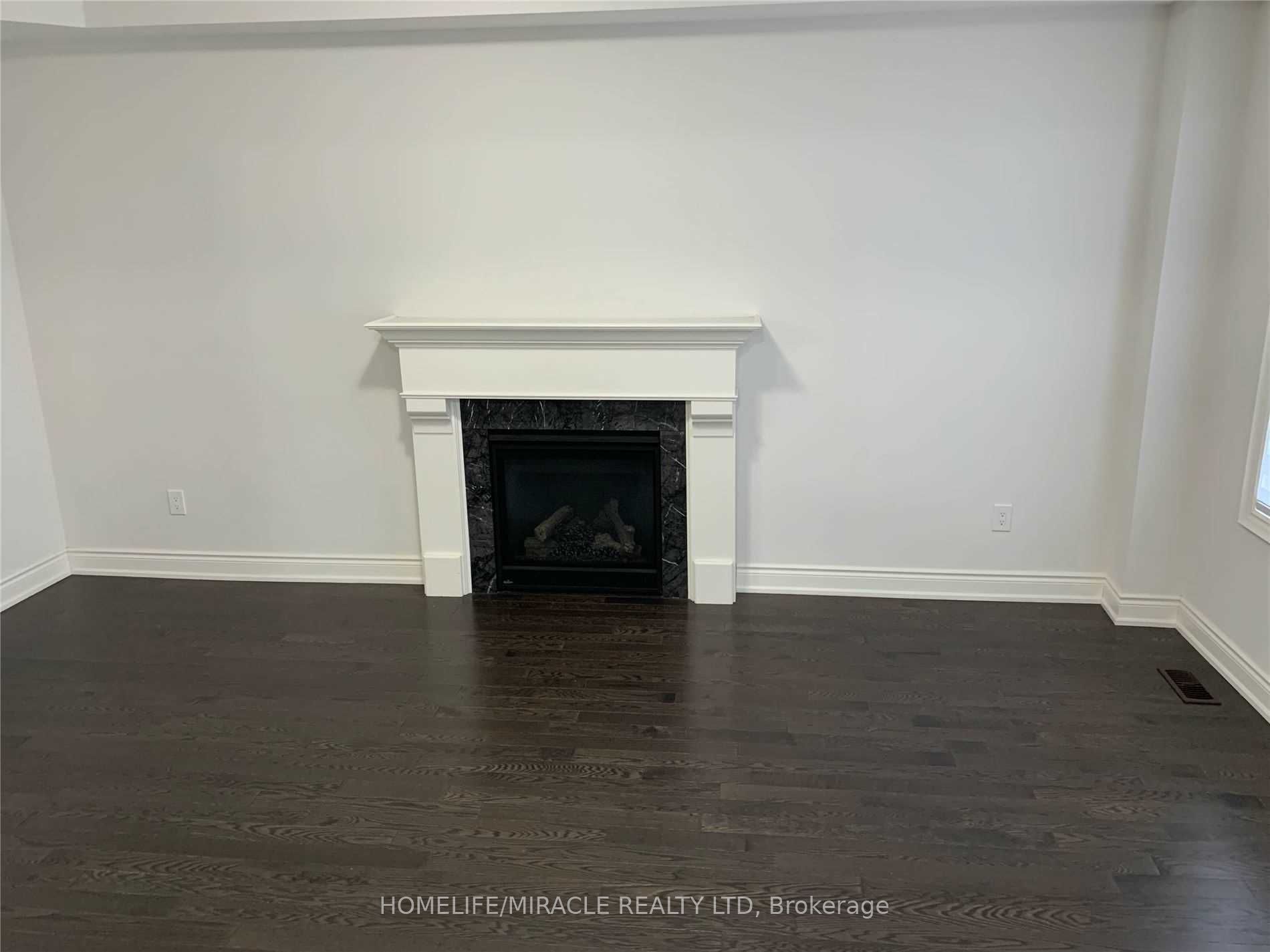 127 Goodwin Crescent