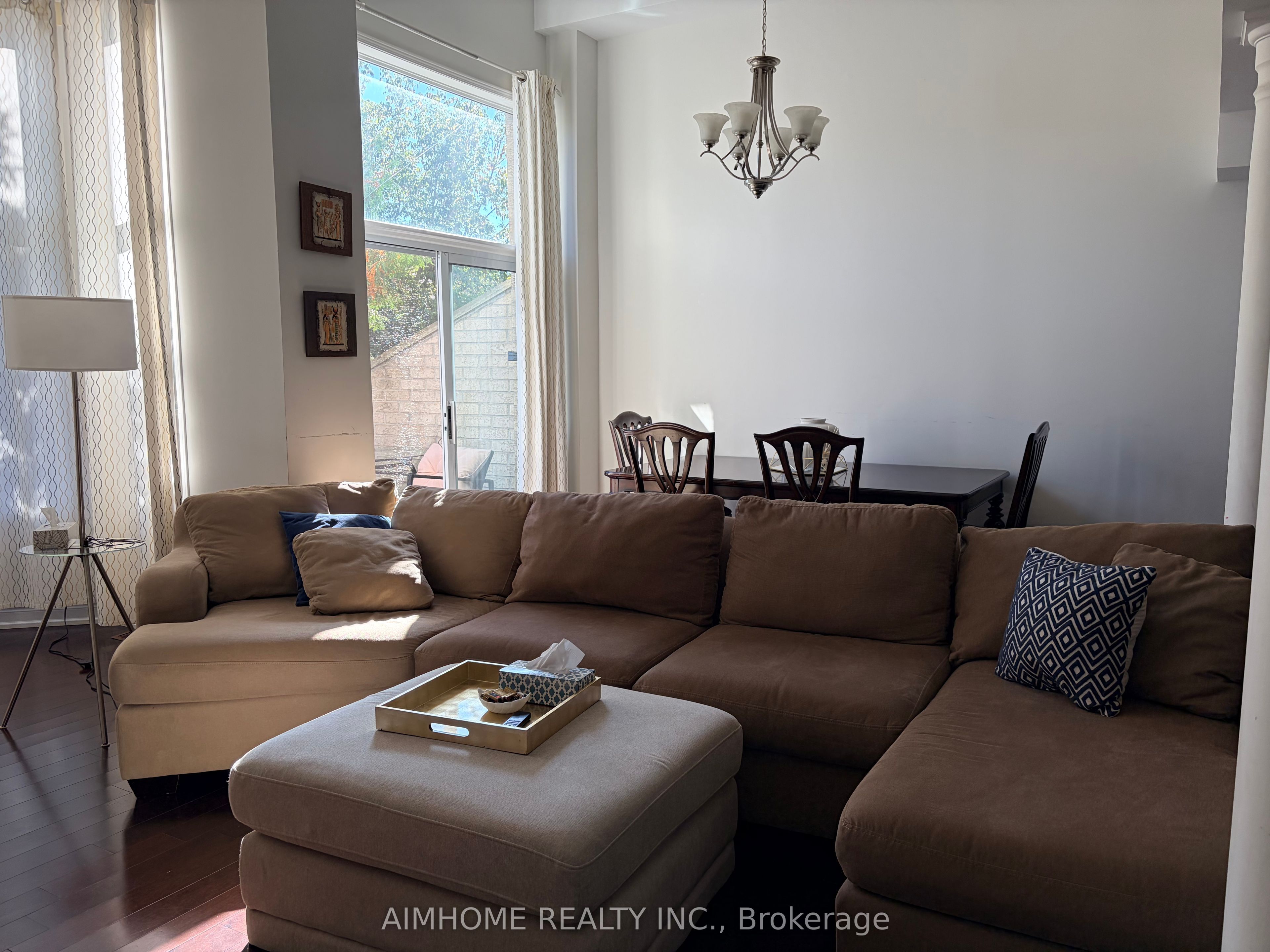 131 Bridlepath Street