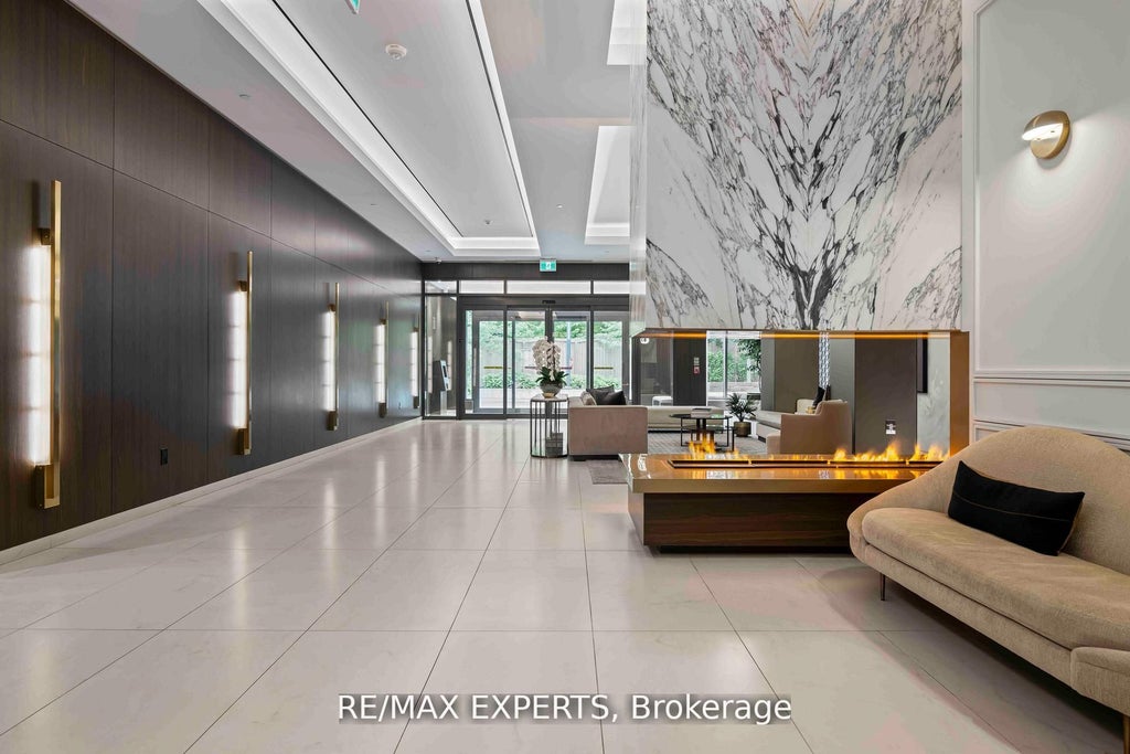 Photo of 1700 Avenue Road #702, Toronto, ON M5M 3Y4 (MLS # C14093354)