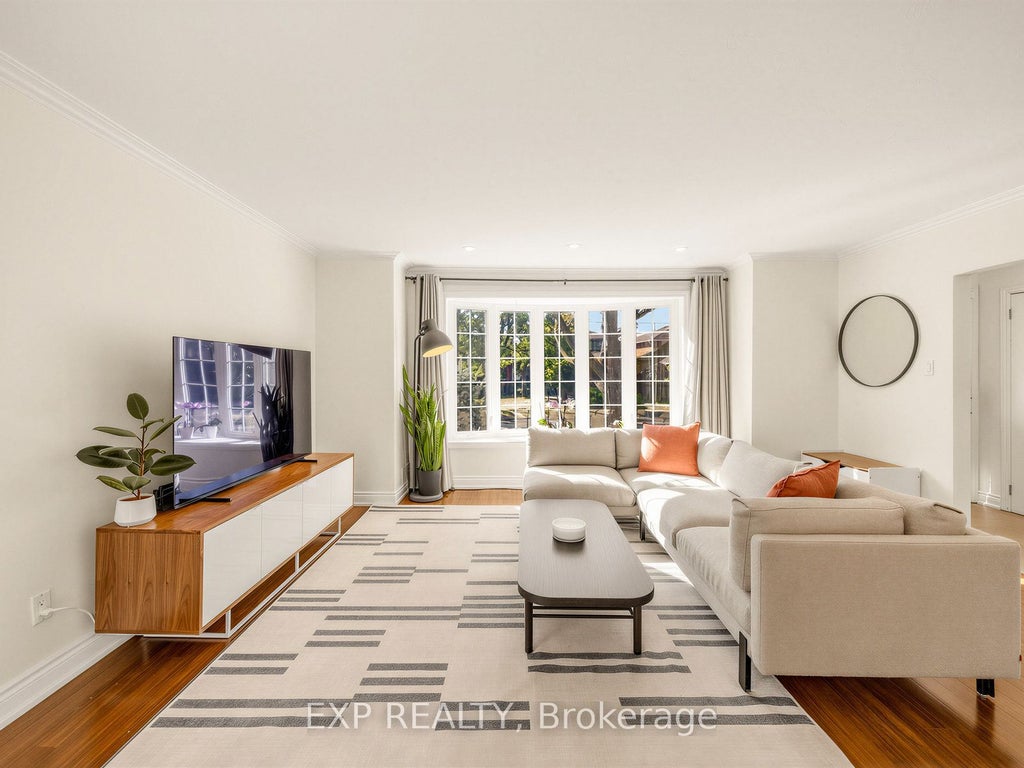 Photo of 10 Yarn Road, Toronto, ON M9B 1H5 (MLS # W13837898)