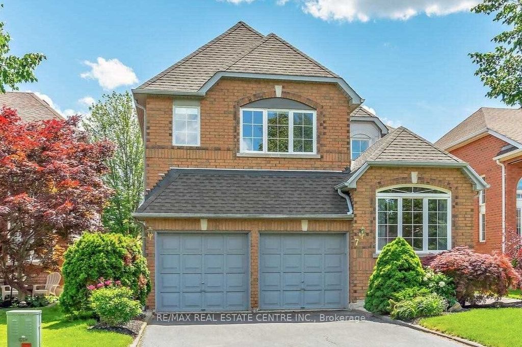 Photo of 7 Curry Crescent, Halton Hills, ON L7G 5L4 (MLS # W12800518)