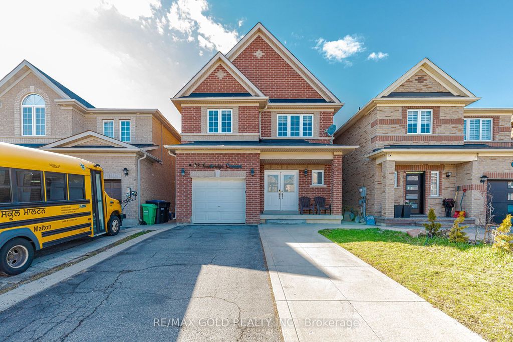 Photo of 93 Footbridge Crescent, Brampton, ON L6R 0T9 (MLS # W12987860)