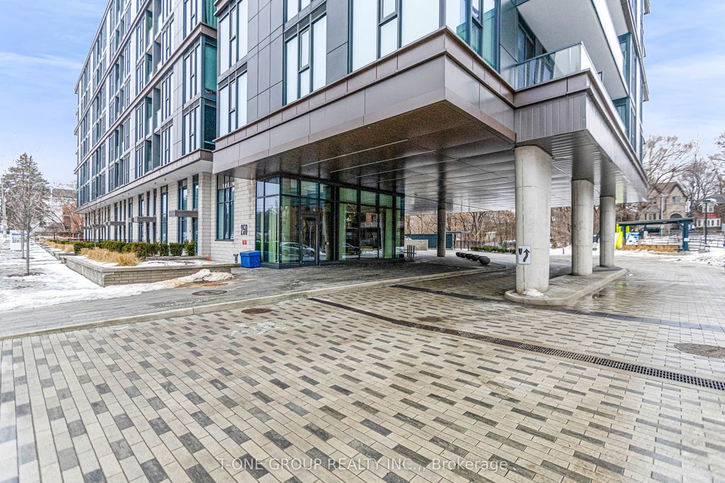 Photo of 250 Lawrence Avenue W #309, Toronto, ON M5M 1B1 (MLS # C13582302)